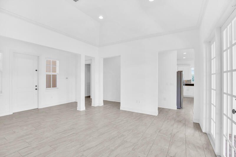 For Sale: $680,000 (4 beds, 4 baths, 2793 Square Feet)