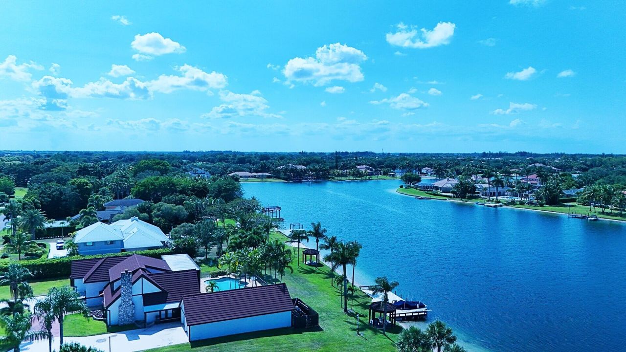 На продажу: $1,750,000 (3 спален, 2 ванн, 3187 Квадратных фут)