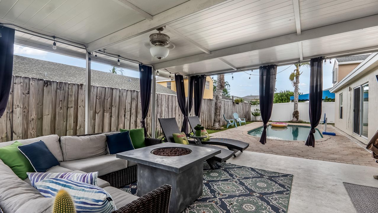 Active With Contract: $625,000 (3 beds, 2 baths, 1625 Square Feet)