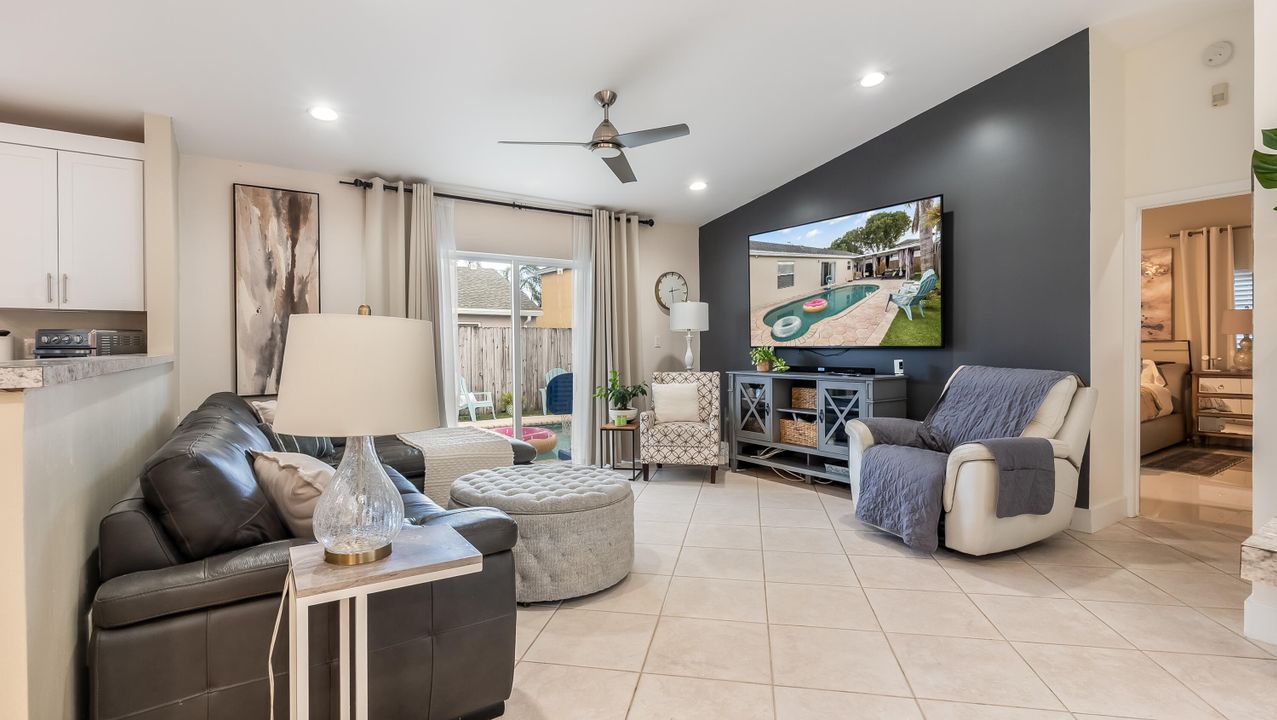 Active With Contract: $625,000 (3 beds, 2 baths, 1625 Square Feet)