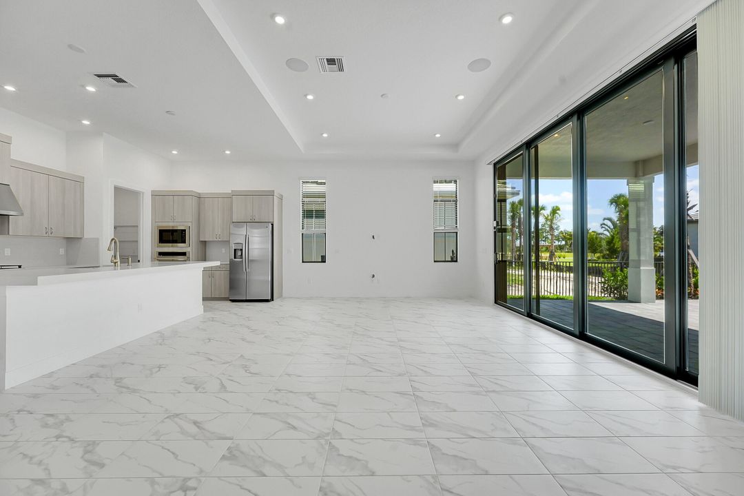 В аренду: $5,200 (4 спален, 4 ванн, 2600 Квадратных фут)