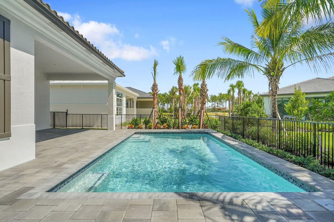 В аренду: $5,200 (4 спален, 4 ванн, 2600 Квадратных фут)