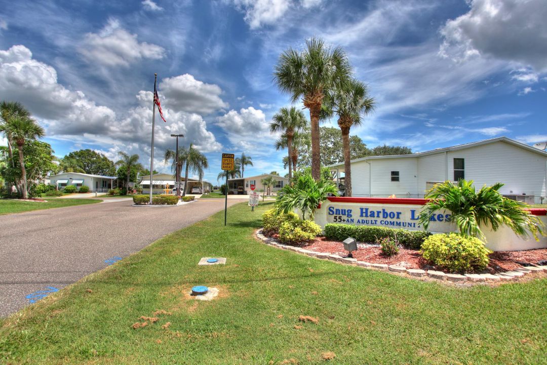 For Sale: $199,500 (2 beds, 2 baths, 1152 Square Feet)