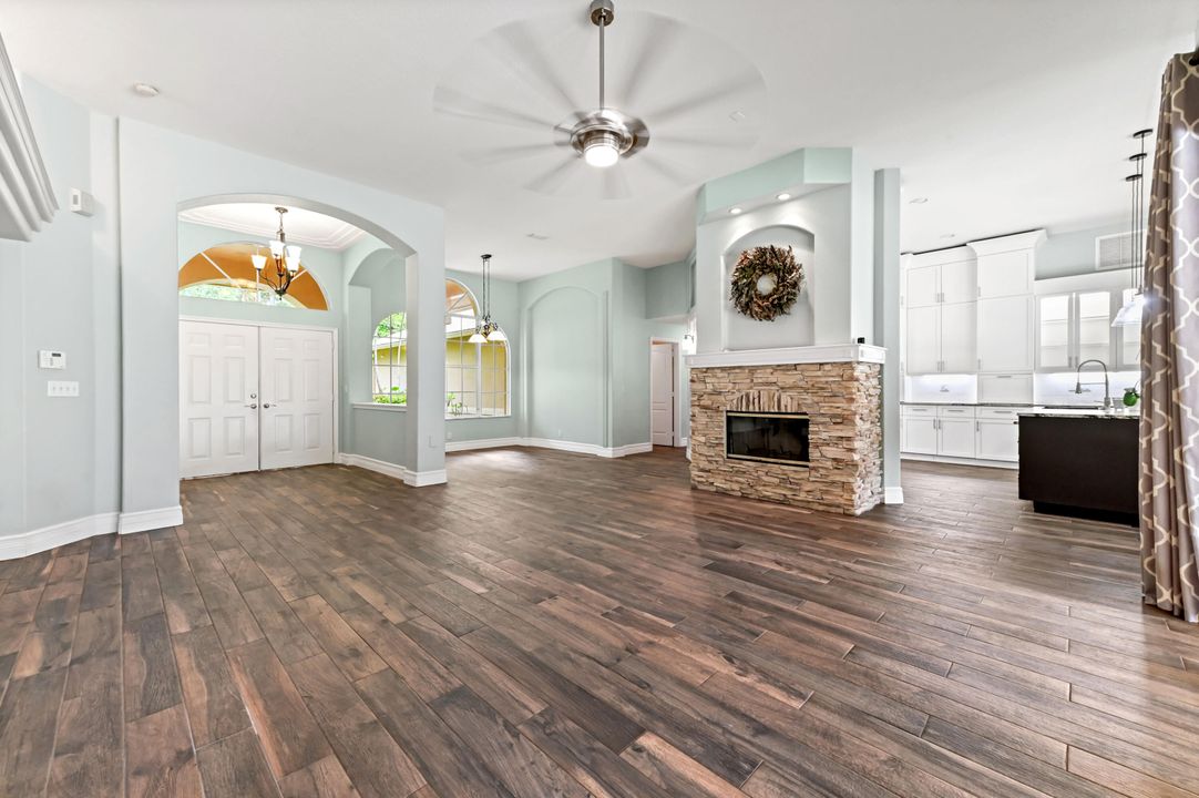 Active With Contract: $1,250,000 (4 beds, 3 baths, 2857 Square Feet)