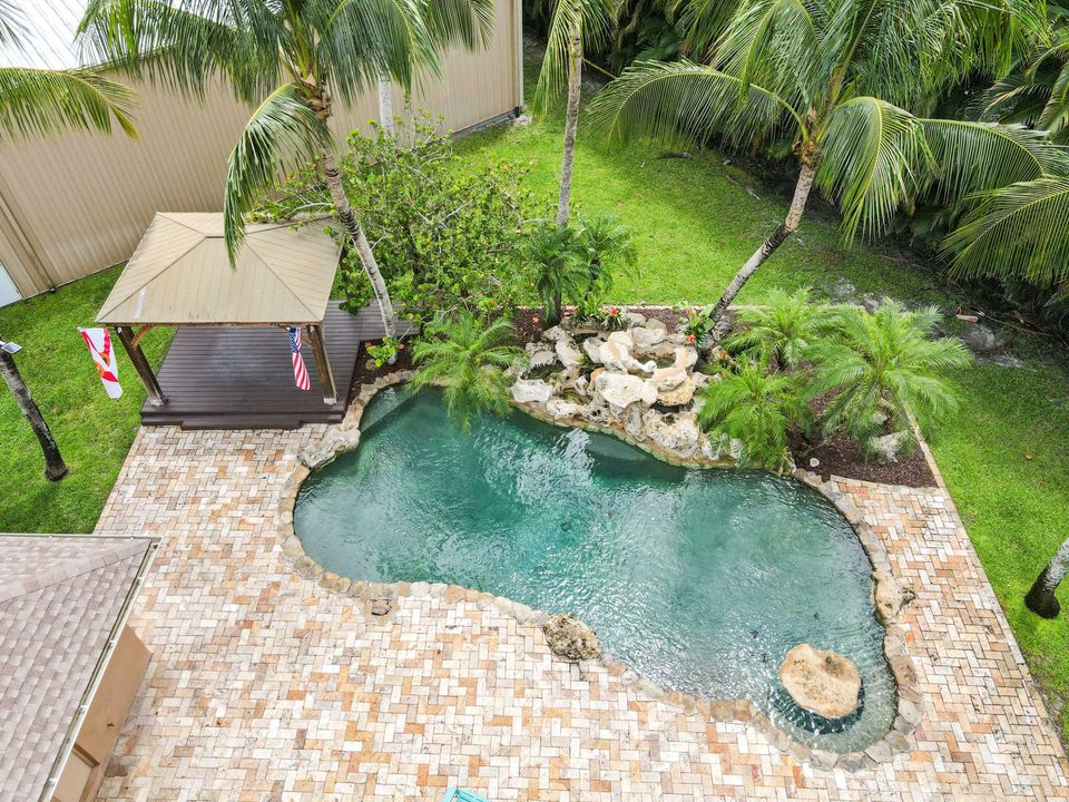 Active With Contract: $1,250,000 (4 beds, 3 baths, 2857 Square Feet)