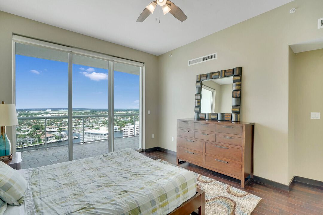 For Rent: $10,500 (3 beds, 3 baths, 2726 Square Feet)