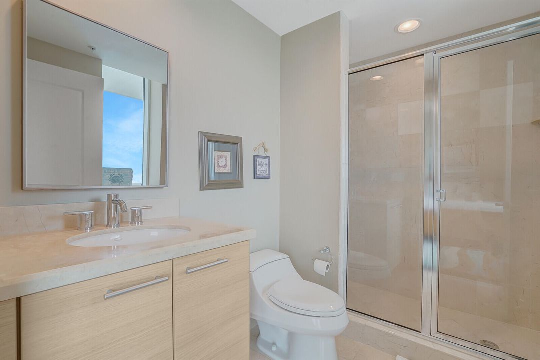 For Rent: $10,500 (3 beds, 3 baths, 2726 Square Feet)