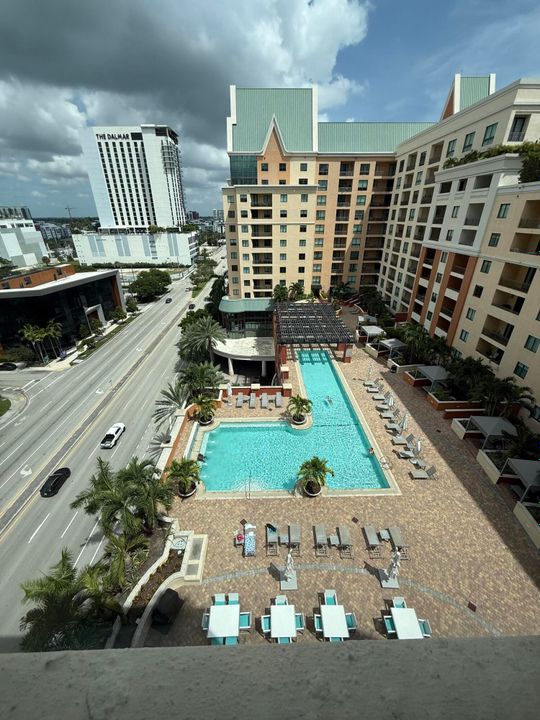 Active With Contract: $549,000 (3 beds, 2 baths, 1529 Square Feet)