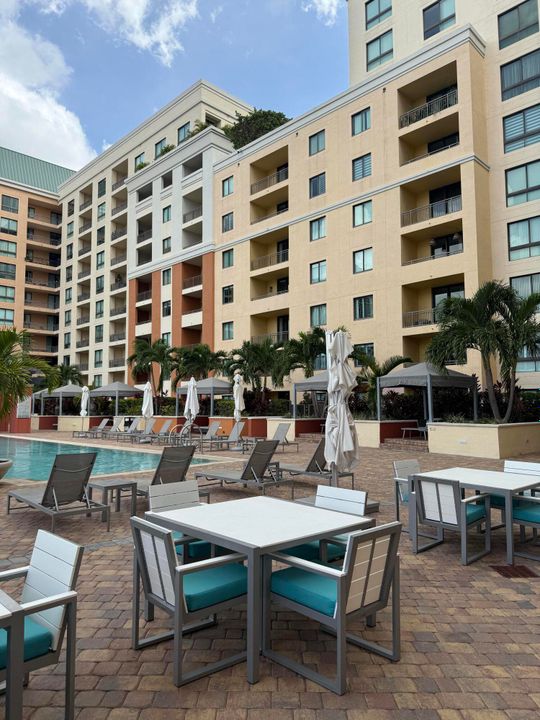 Active With Contract: $549,000 (3 beds, 2 baths, 1529 Square Feet)