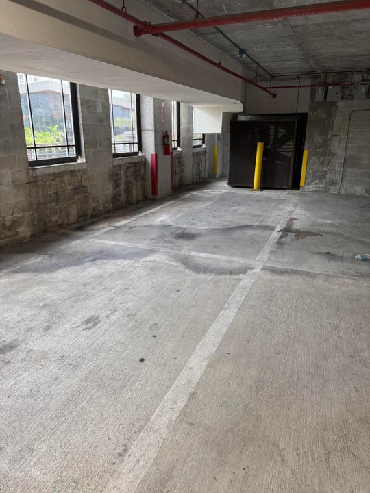 Active With Contract: $549,000 (3 beds, 2 baths, 1529 Square Feet)