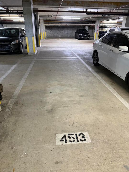 Active With Contract: $549,000 (3 beds, 2 baths, 1529 Square Feet)