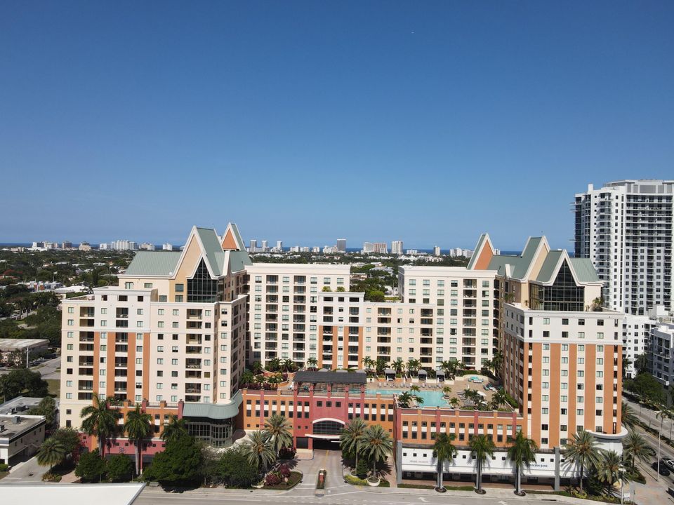 Active With Contract: $549,000 (3 beds, 2 baths, 1529 Square Feet)