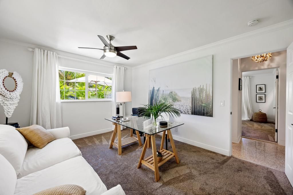 合同活跃: $1,500,000 (3 贝兹, 2 浴室, 2258 平方英尺)