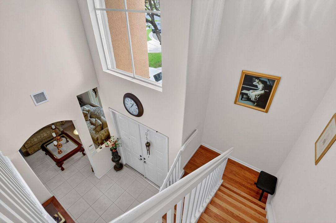 Activo con contrato: $619,900 (4 camas, 3 baños, 2667 Pies cuadrados)