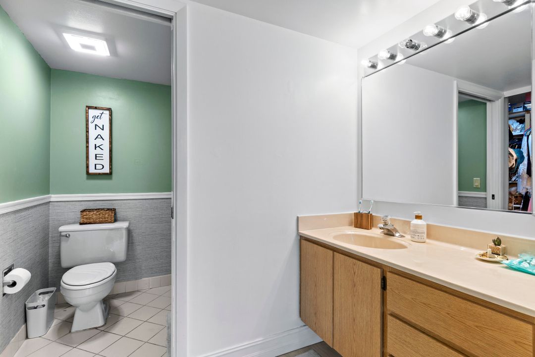 Activo con contrato: $274,000 (2 camas, 2 baños, 1385 Pies cuadrados)