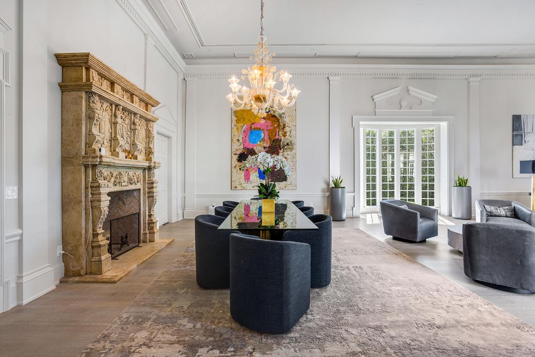 待售: $32,000,000 (4 贝兹, 4 浴室, 8733 平方英尺)