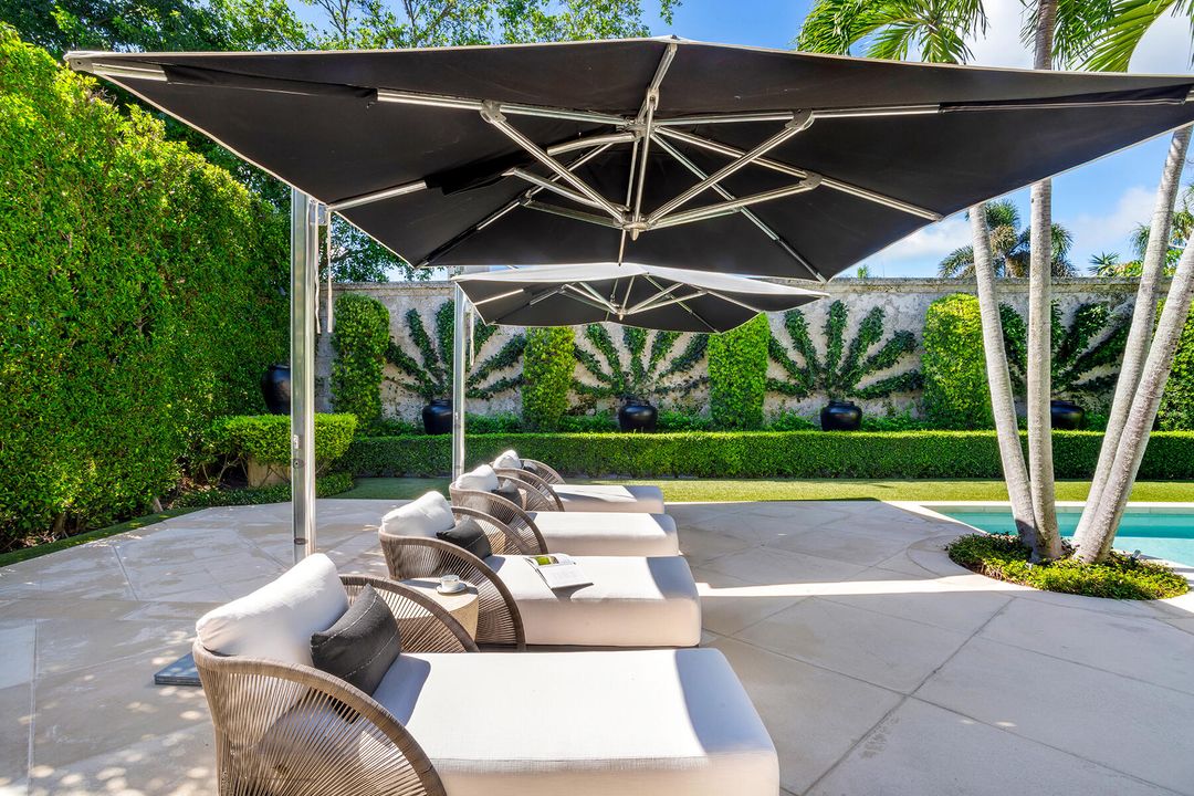 待售: $32,000,000 (4 贝兹, 4 浴室, 8733 平方英尺)