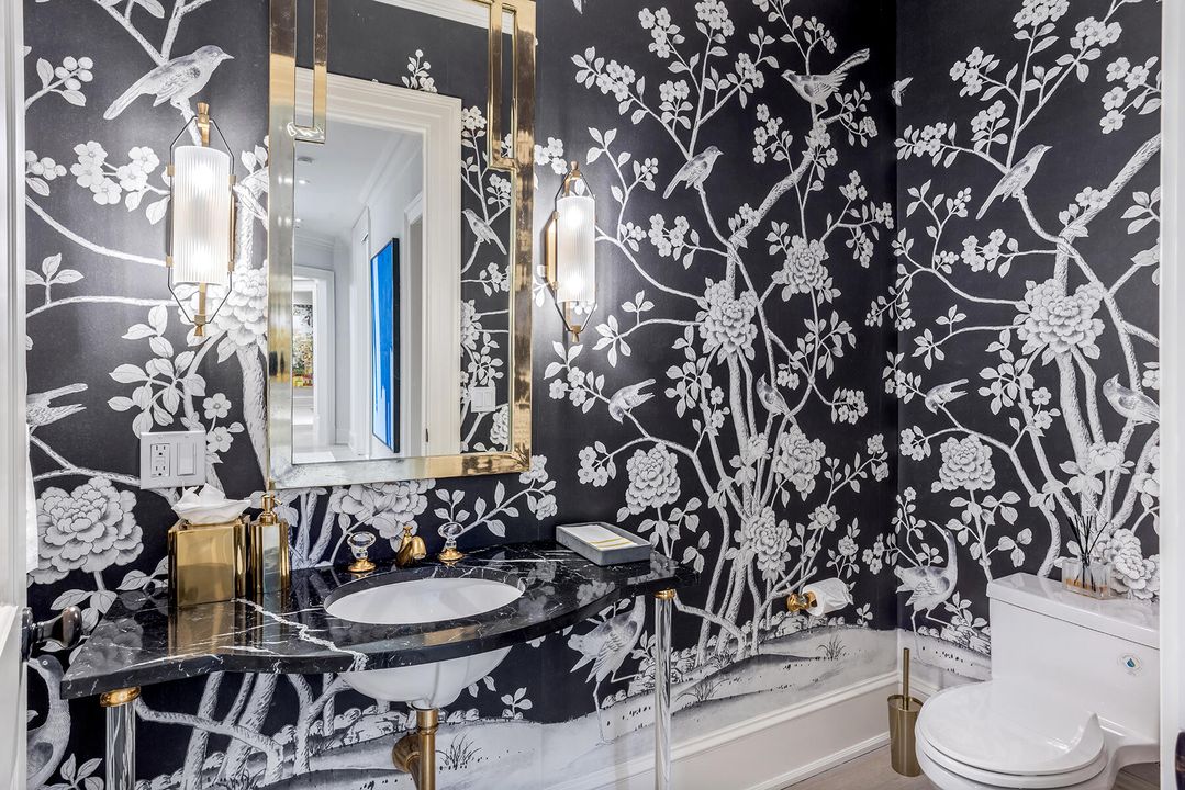 待售: $32,000,000 (4 贝兹, 4 浴室, 8733 平方英尺)