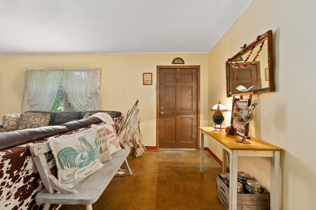 For Sale: $595,000 (5 beds, 3 baths, 3194 Square Feet)