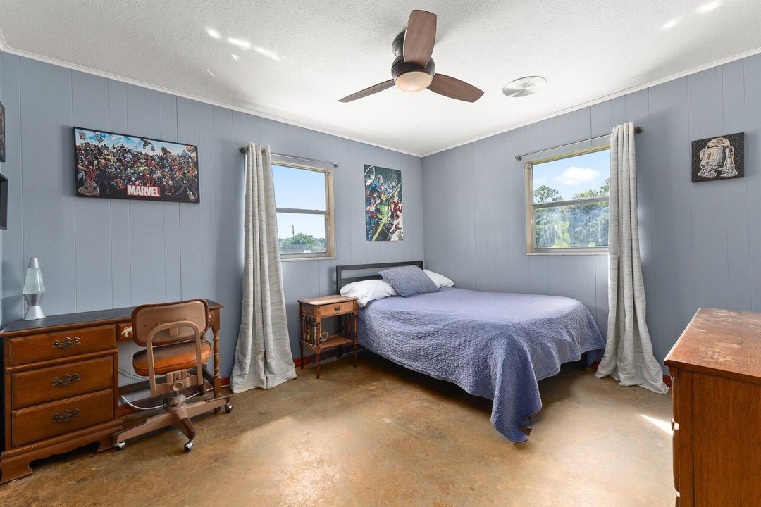 For Sale: $595,000 (5 beds, 3 baths, 3194 Square Feet)