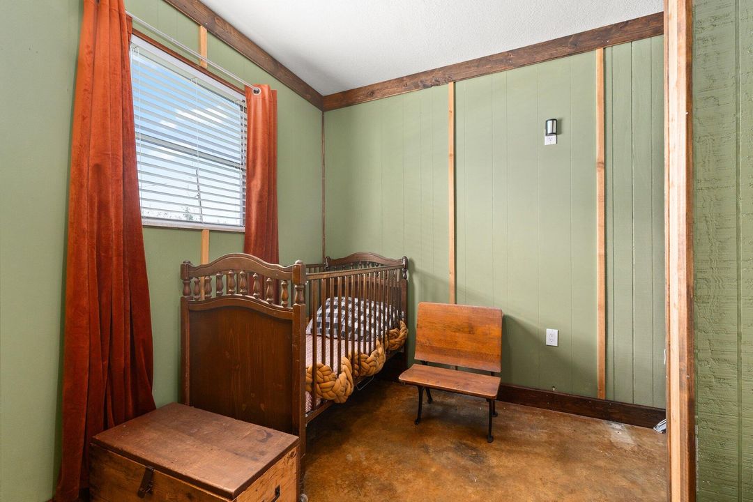 For Sale: $595,000 (5 beds, 3 baths, 3194 Square Feet)