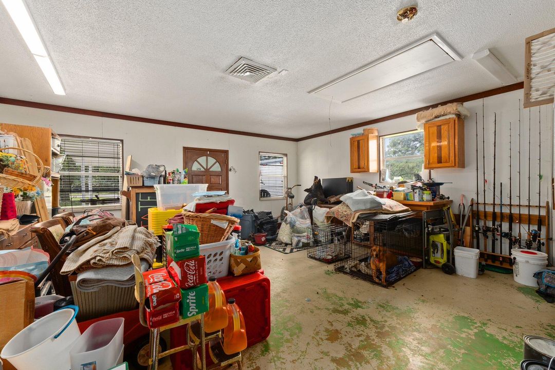 For Sale: $595,000 (5 beds, 3 baths, 3194 Square Feet)