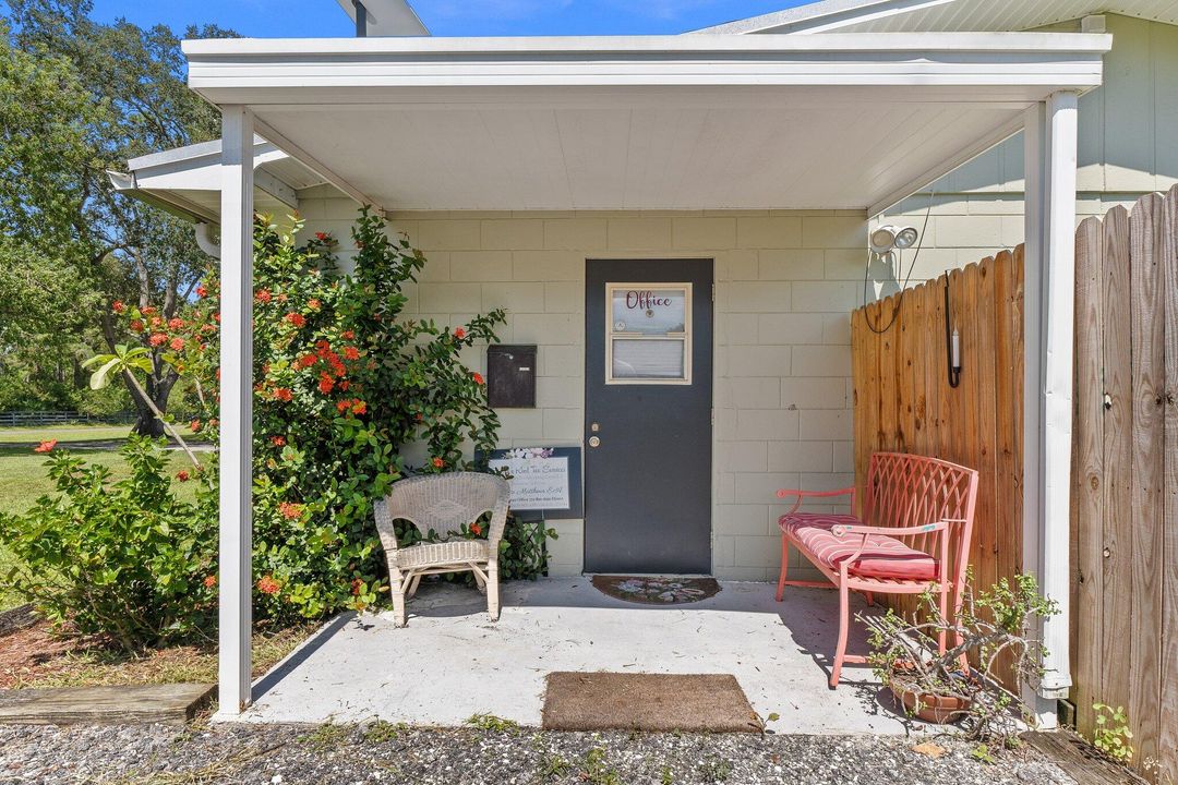 For Sale: $595,000 (5 beds, 3 baths, 3194 Square Feet)