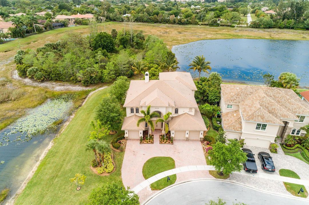 На продажу: $1,649,000 (5 спален, 5 ванн, 4708 Квадратных фут)