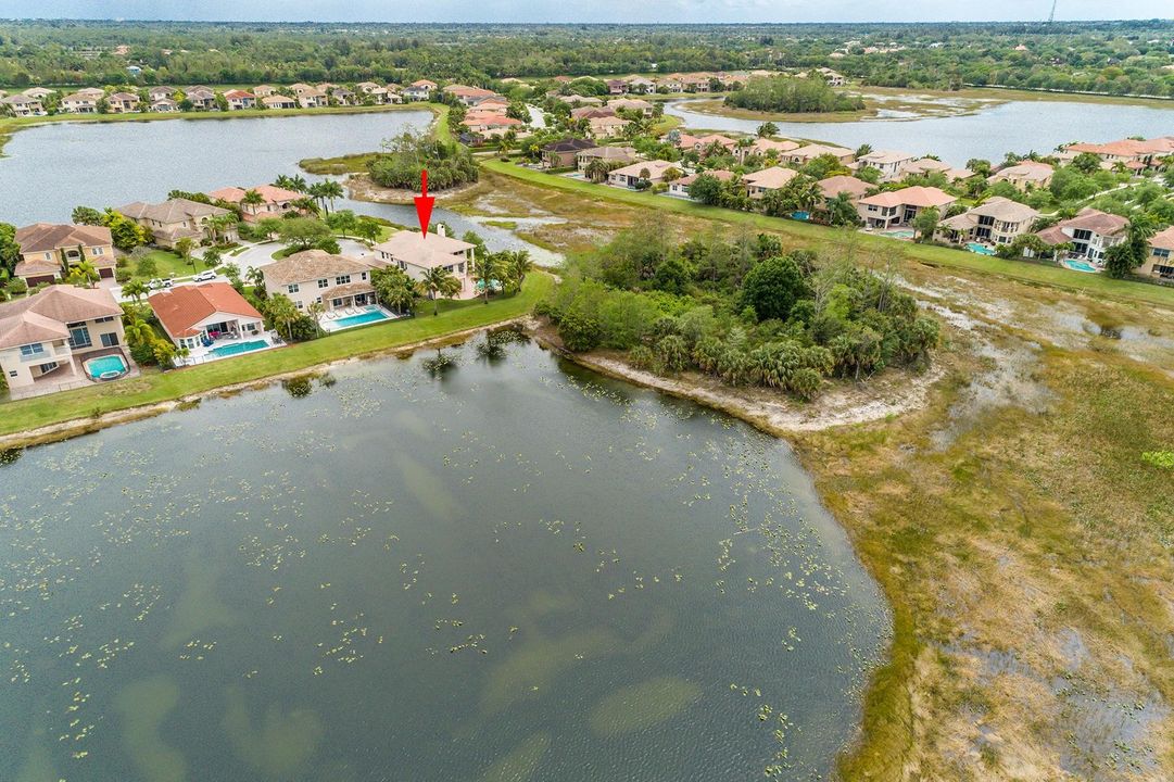 На продажу: $1,649,000 (5 спален, 5 ванн, 4708 Квадратных фут)