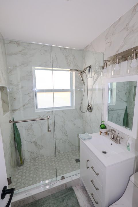 For Sale: $599,900 (4 beds, 2 baths, 1523 Square Feet)