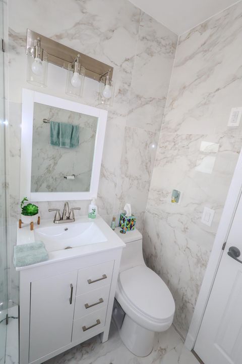 For Sale: $599,900 (4 beds, 2 baths, 1523 Square Feet)