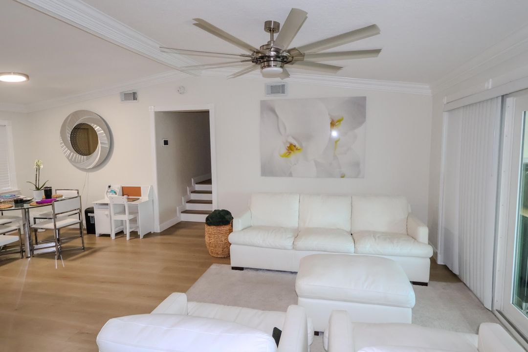 For Sale: $599,900 (4 beds, 2 baths, 1523 Square Feet)