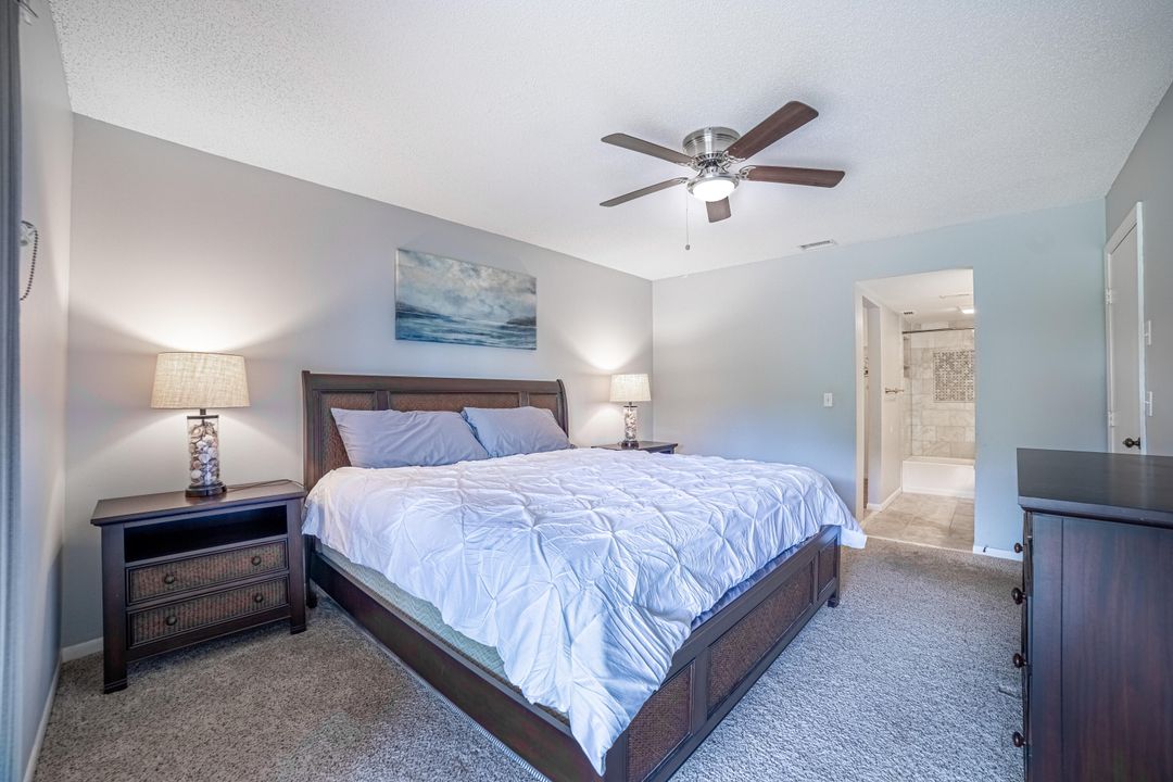 待售: $300,000 (2 贝兹, 2 浴室, 1306 平方英尺)