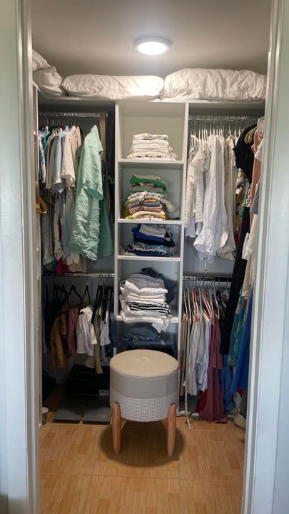 For Rent: $3,000 (2 beds, 2 baths, 1126 Square Feet)