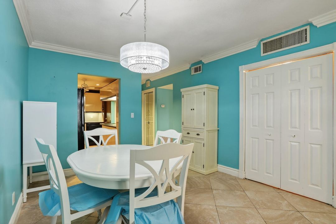 En Venta: $219,000 (2 camas, 2 baños, 975 Pies cuadrados)