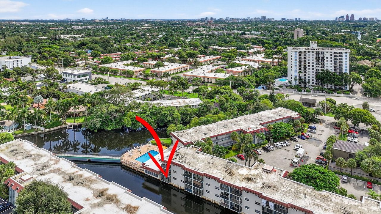 En Venta: $219,000 (2 camas, 2 baños, 975 Pies cuadrados)