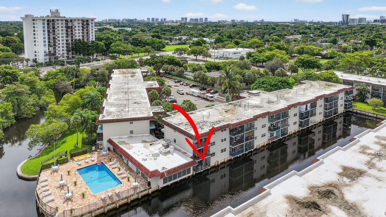 En Venta: $219,000 (2 camas, 2 baños, 975 Pies cuadrados)