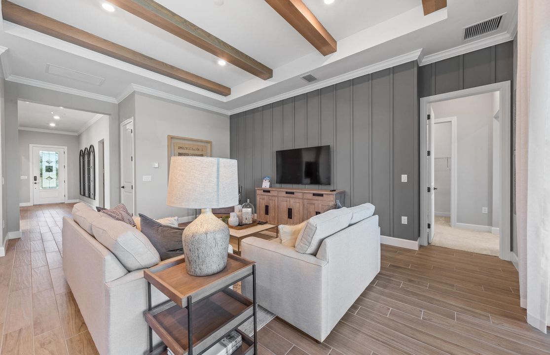 For Sale: $835,400 (3 beds, 2 baths, 2080 Square Feet)