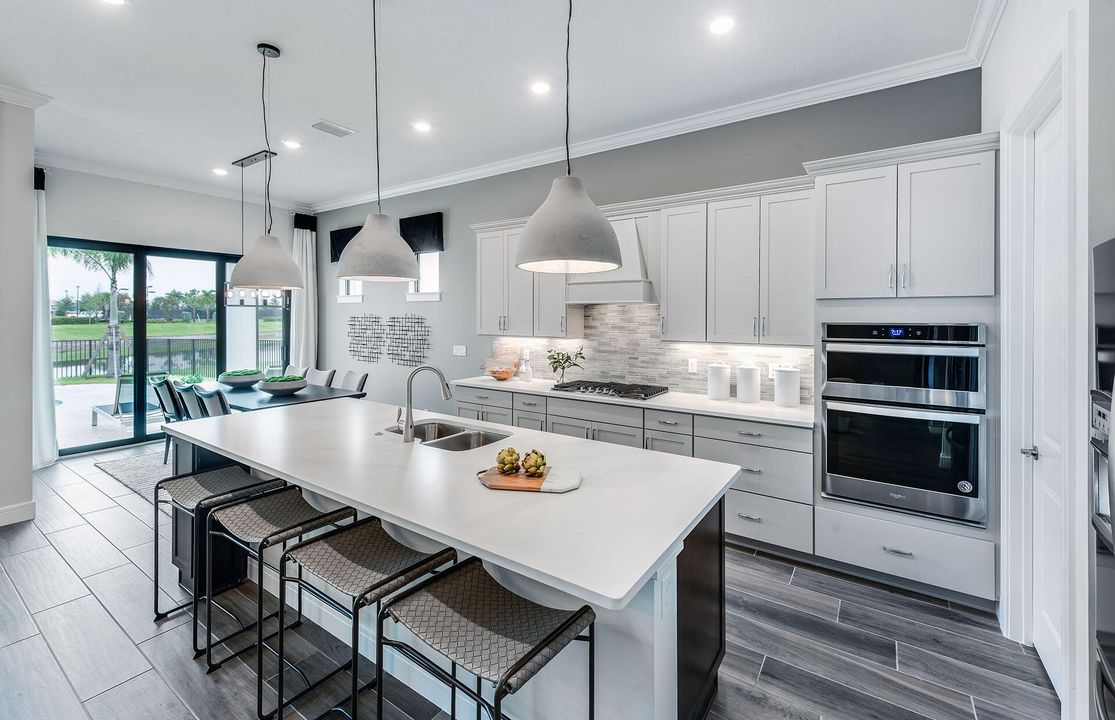 For Sale: $835,400 (3 beds, 2 baths, 2080 Square Feet)