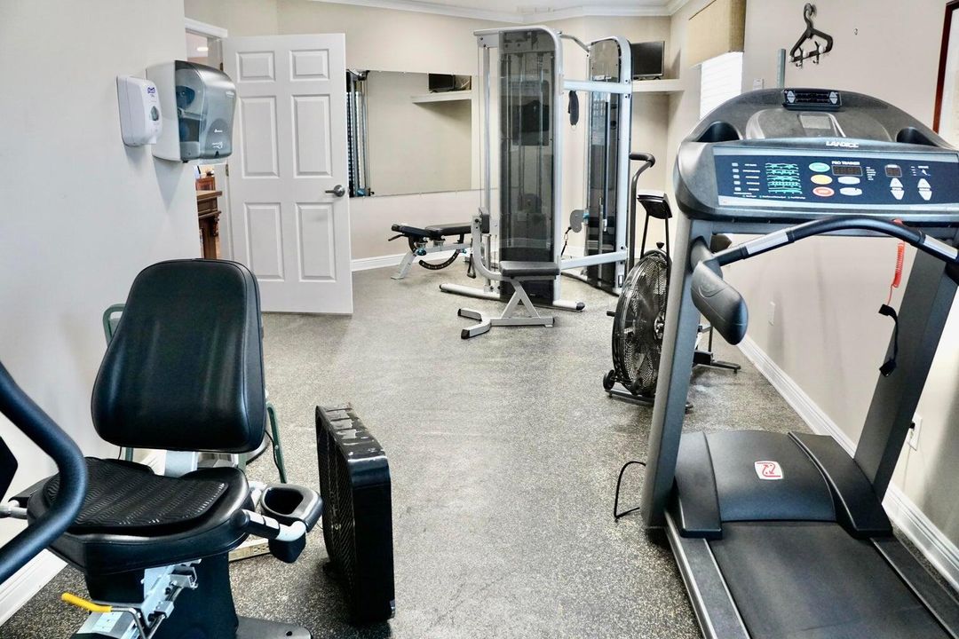 待售: $105,000 (3 贝兹, 2 浴室, 1352 平方英尺)