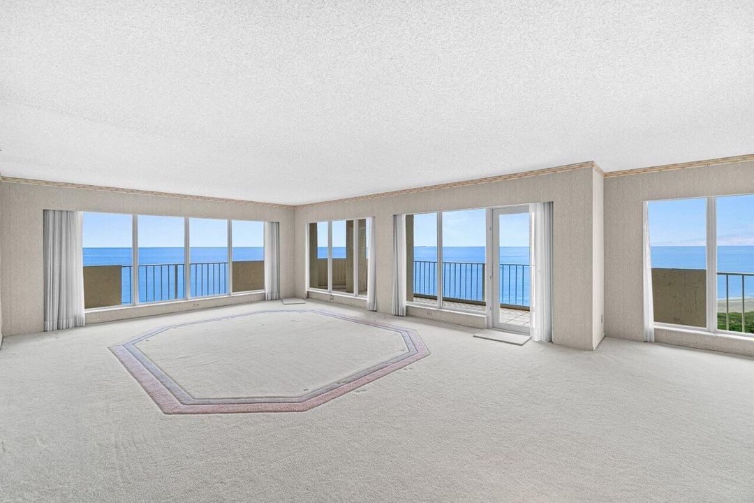 Active With Contract: $1,699,000 (3 beds, 3 baths, 2660 Square Feet)