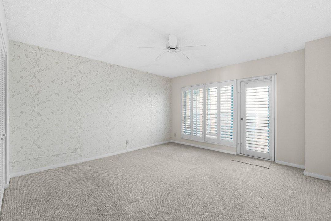 Active With Contract: $1,699,000 (3 beds, 3 baths, 2660 Square Feet)