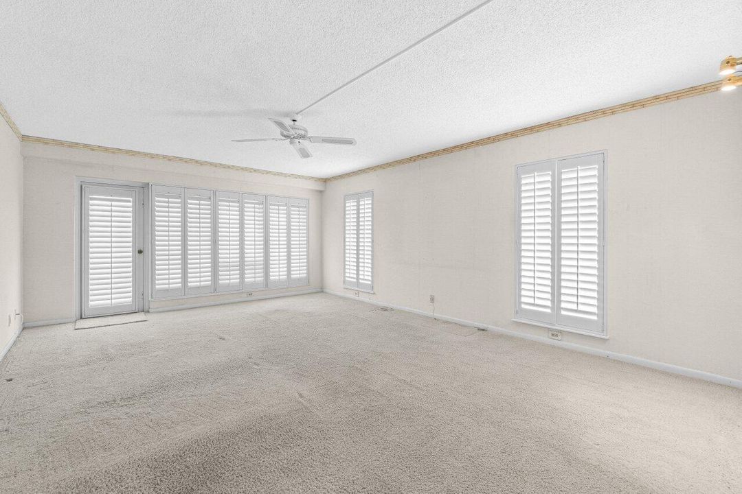 Active With Contract: $1,699,000 (3 beds, 3 baths, 2660 Square Feet)