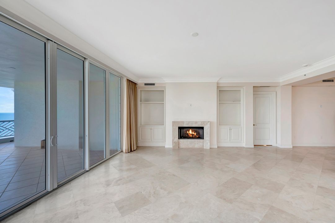 Active With Contract: $1,995,000 (3 beds, 3 baths, 3510 Square Feet)