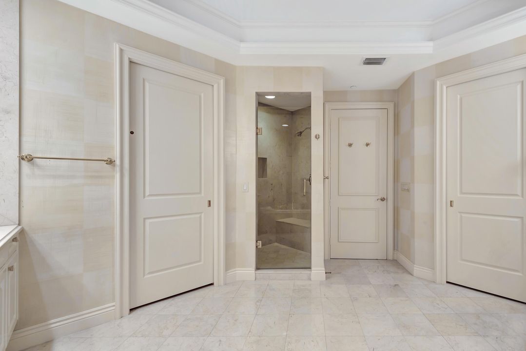 Active With Contract: $1,995,000 (3 beds, 3 baths, 3510 Square Feet)