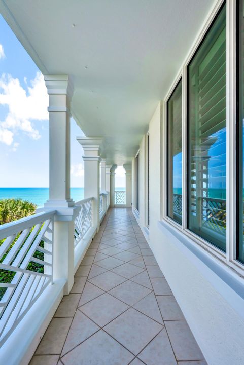 Active With Contract: $1,995,000 (3 beds, 3 baths, 3510 Square Feet)