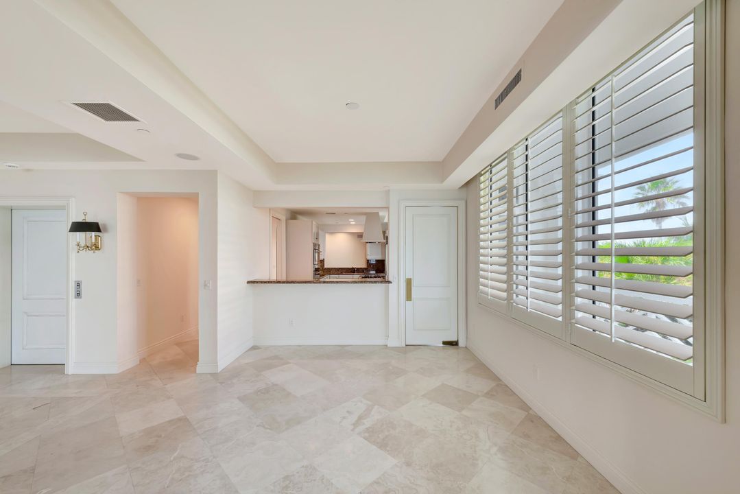 Active With Contract: $1,995,000 (3 beds, 3 baths, 3510 Square Feet)