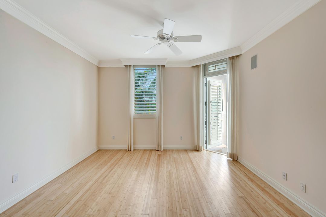 Active With Contract: $1,995,000 (3 beds, 3 baths, 3510 Square Feet)