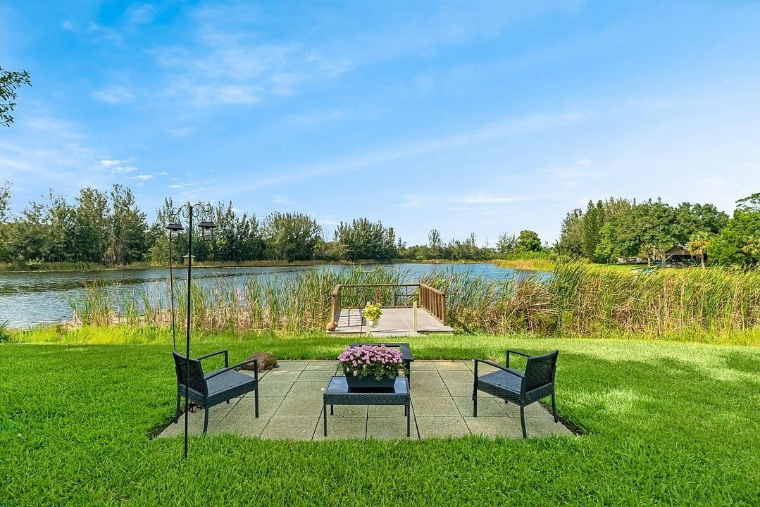 最近售出: $324,900 (3 贝兹, 2 浴室, 1410 平方英尺)