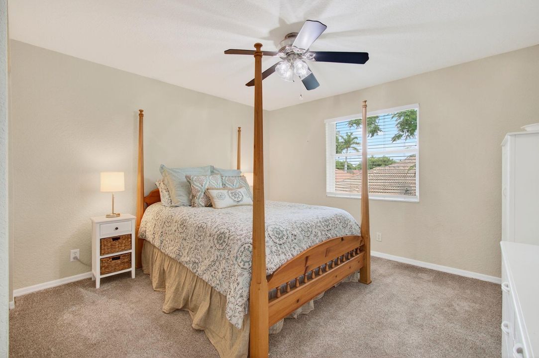 Activo con contrato: $775,000 (5 camas, 3 baños, 3128 Pies cuadrados)